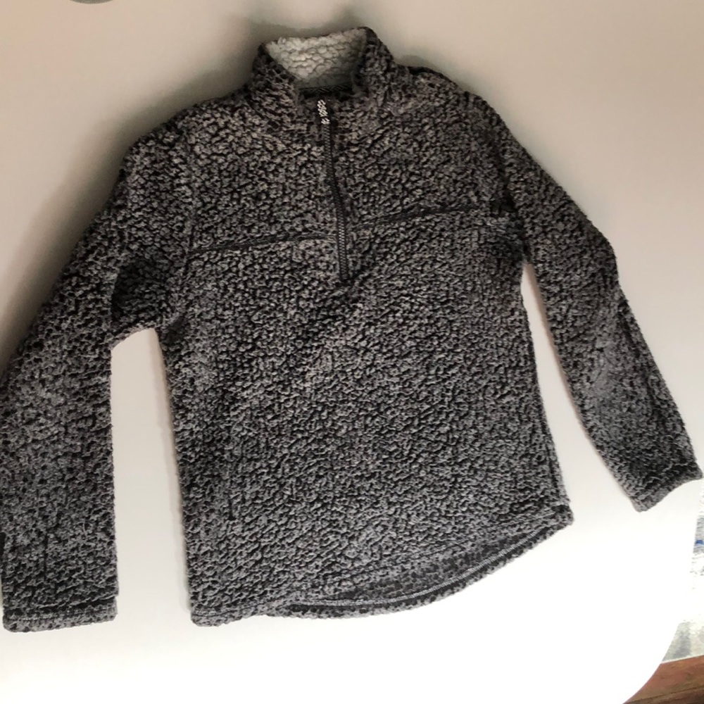 Fleece pullover